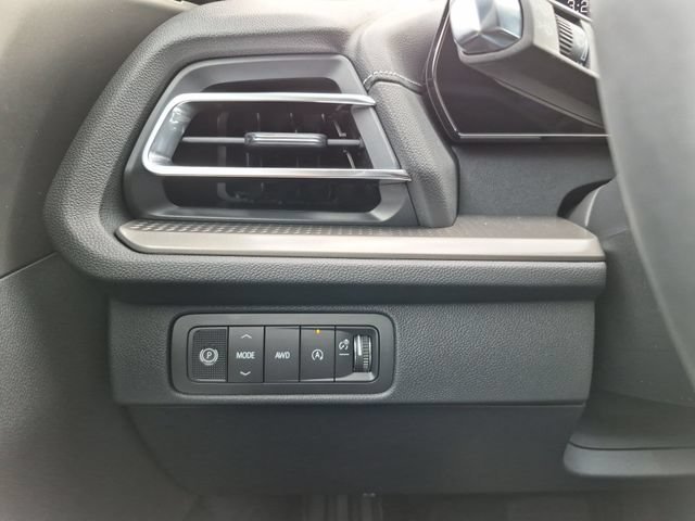 2027 Chevrolet Traverse LT - Photo 20