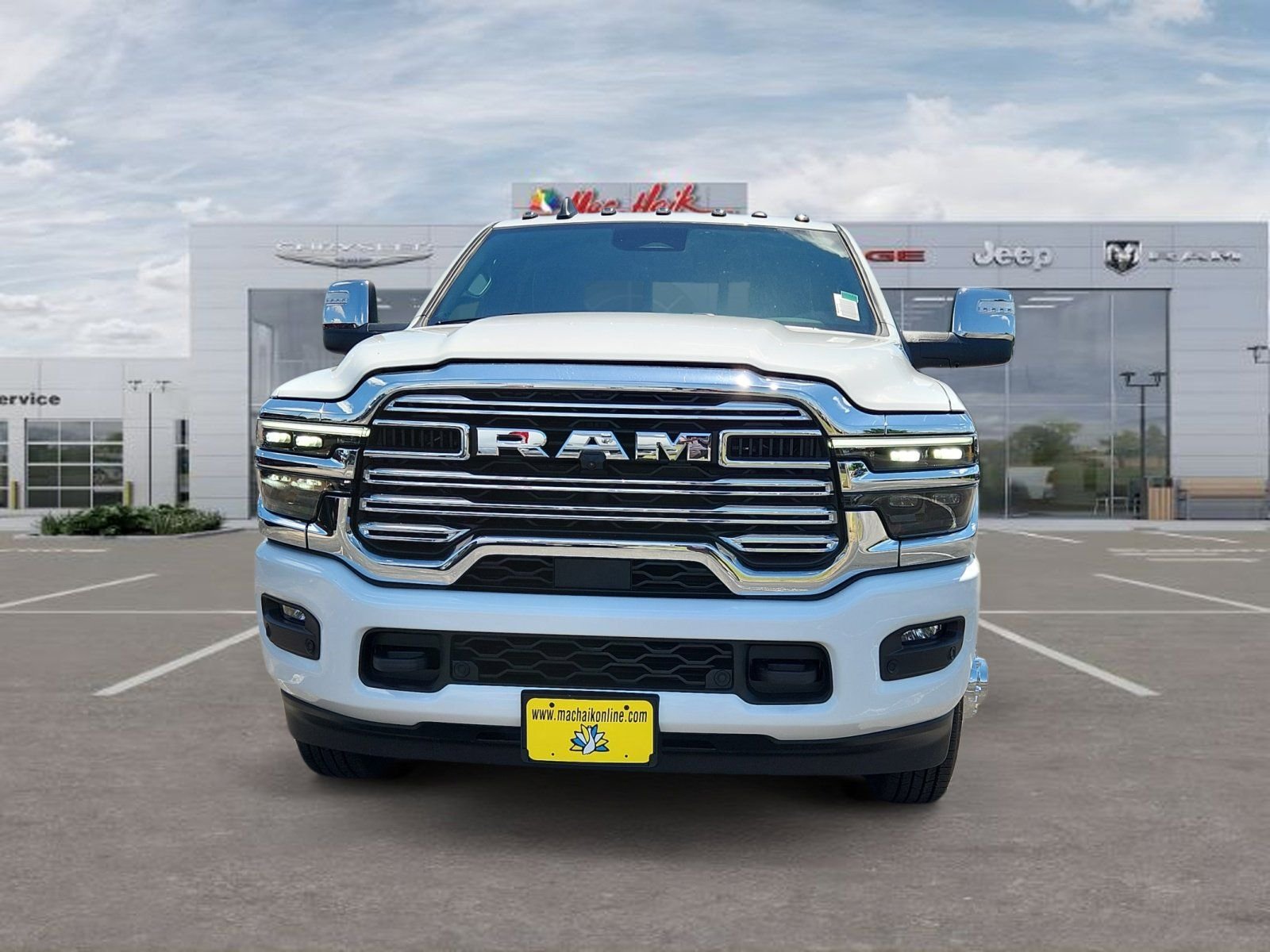 New 2026 Bright White Clear-Coat Exterior Paint RAM Laramie image 8