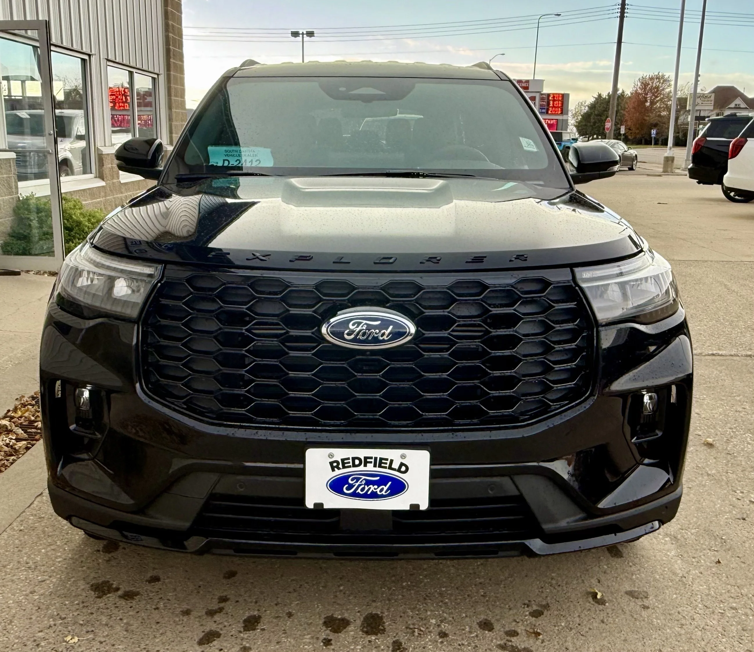 2026 Ford Explorer ST-Line - Photo 6