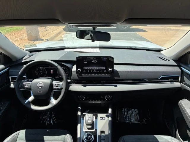 New 2026 Alpine Frost Nissan SL image 10