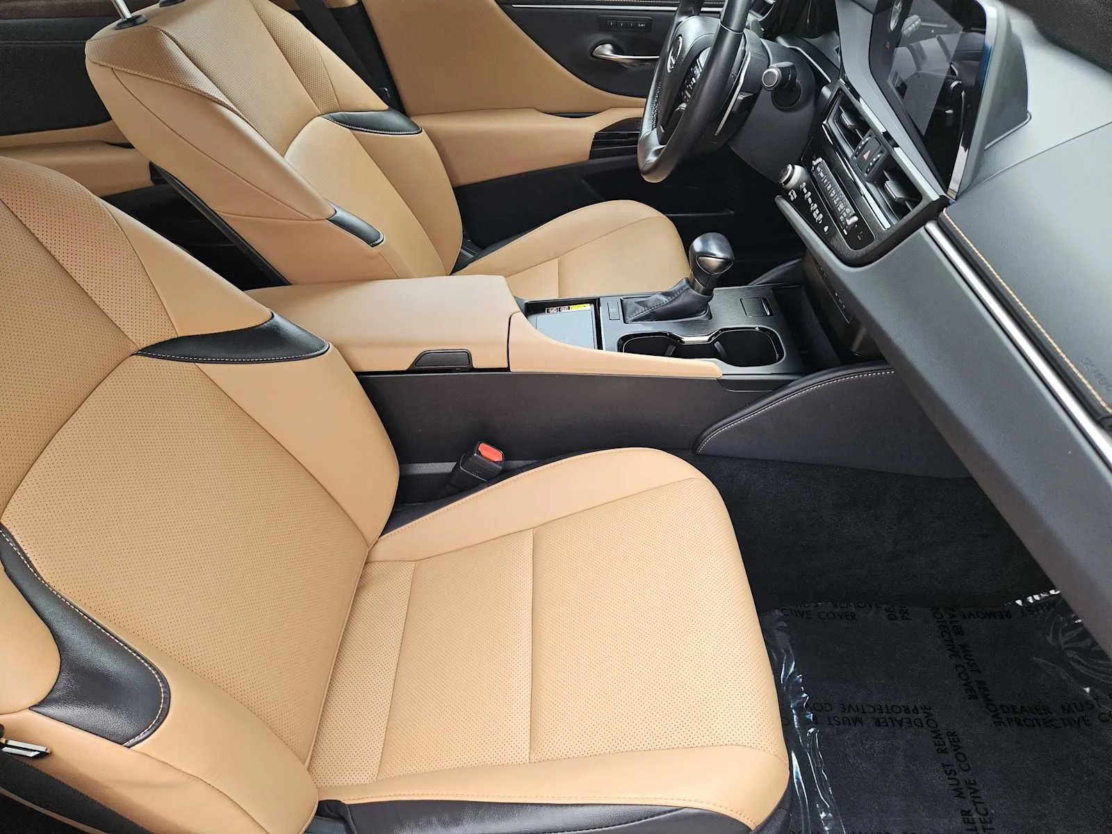Certified Used 2025 IRIDIUM Lexus  image 9