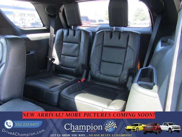Used 2018 Black Ford Platinum image 9