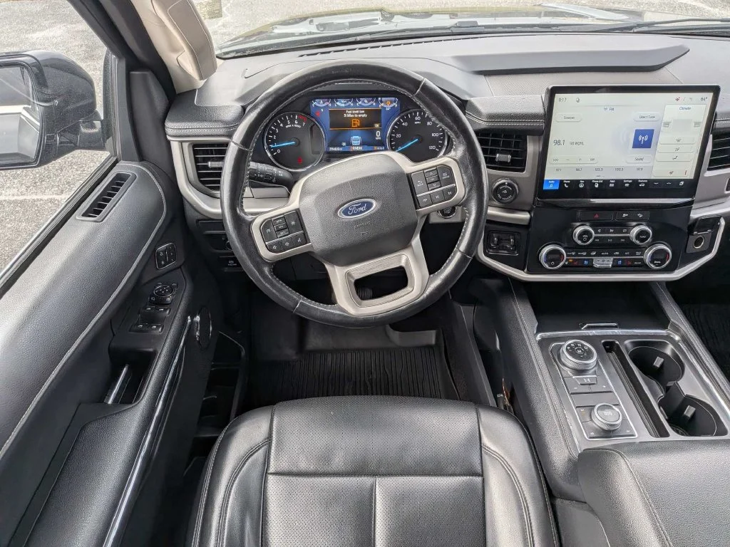 Certified Used 2022 Dark Matter Metallic Ford XLT image 16
