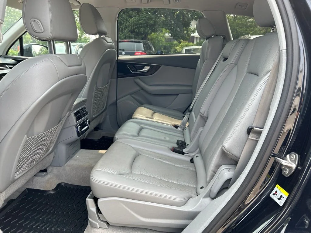 Used 2017  Audi 3.0T Premium Plus image 21