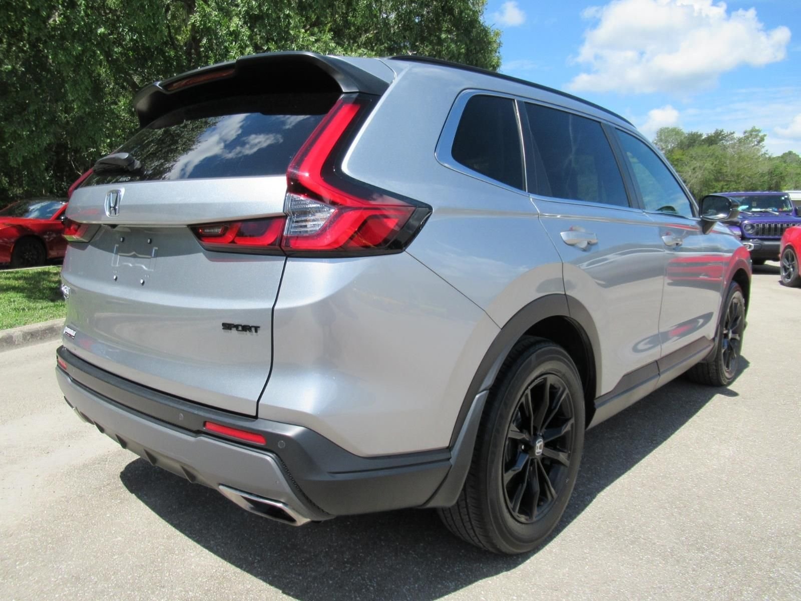 Used 2025 Silver Honda Sport-L image 7