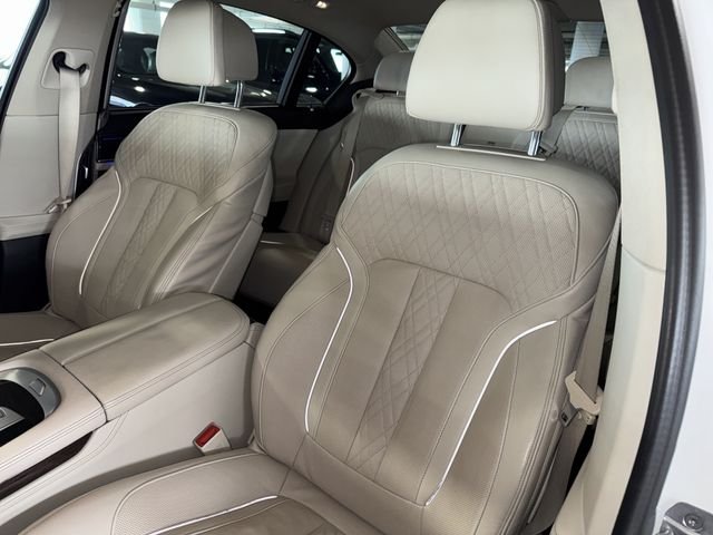 Certified Used 2022 Mineral White Metallic BMW 740i image 33