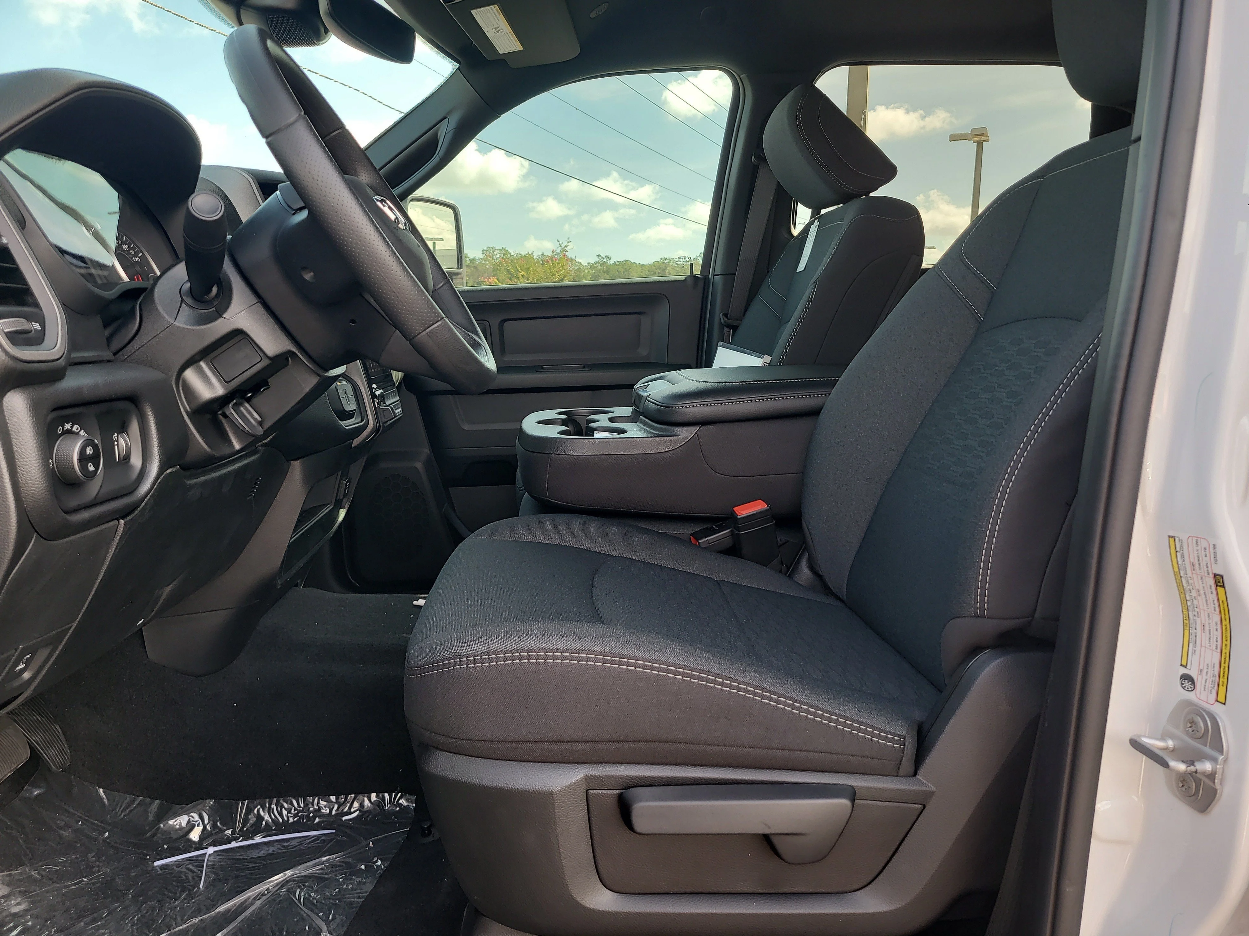 New 2026 Bright White Clearcoat Ram Tradesman image 13