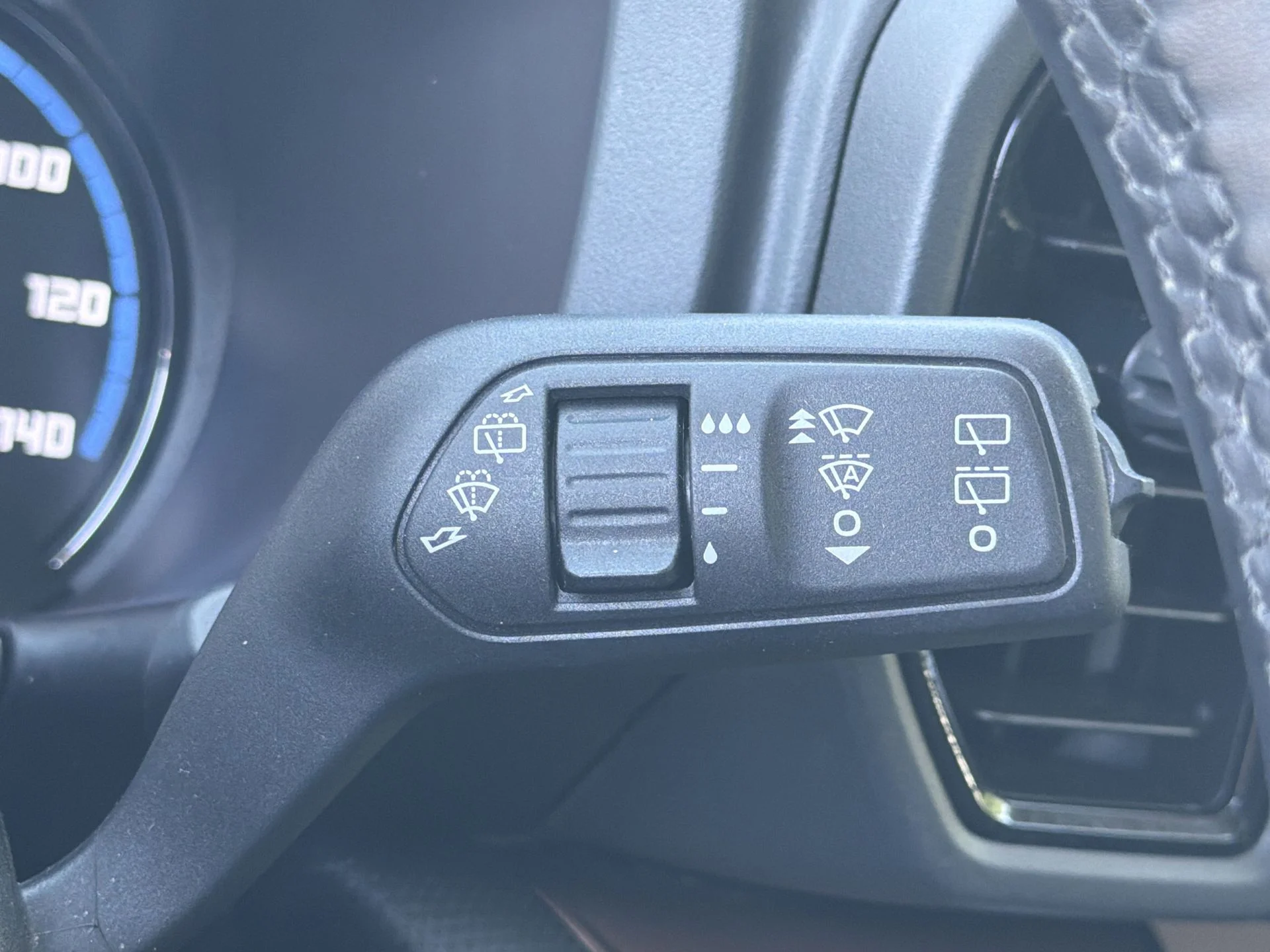Certified Used 2024 Blue Metallic Ford Outer Banks image 15