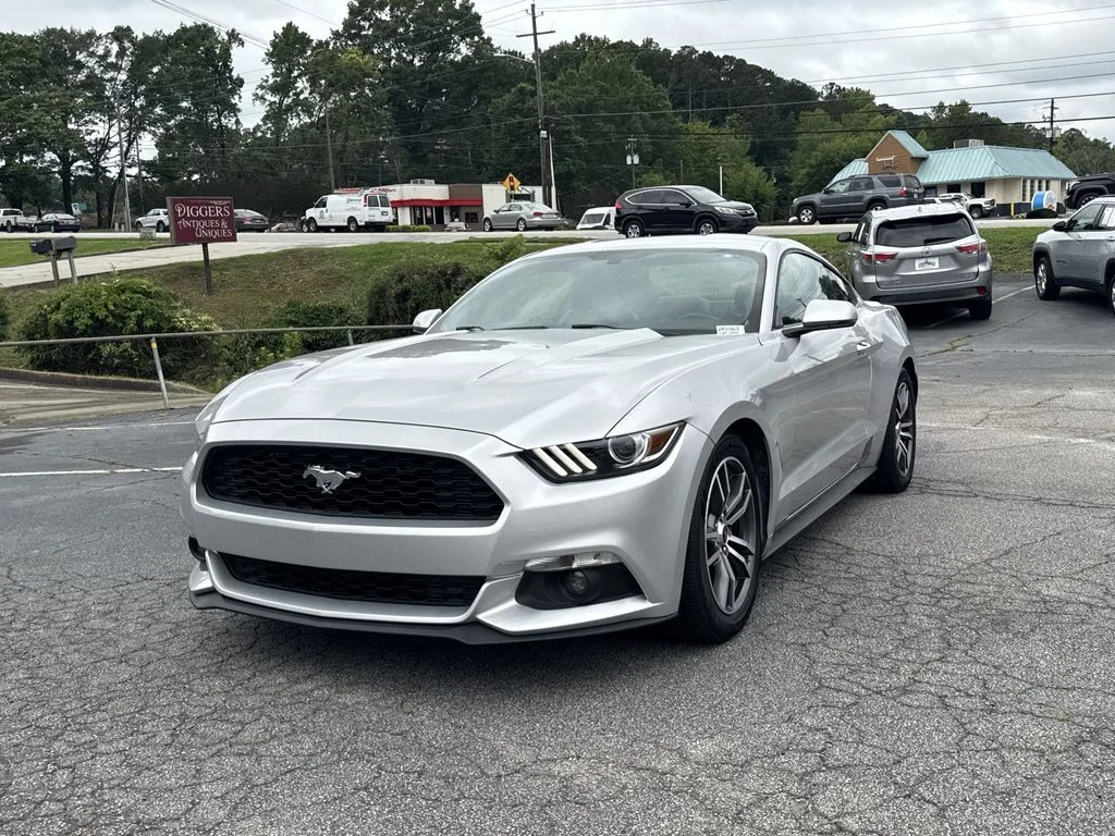 Used 2017 Silver Ford EcoBoost Premium image 3