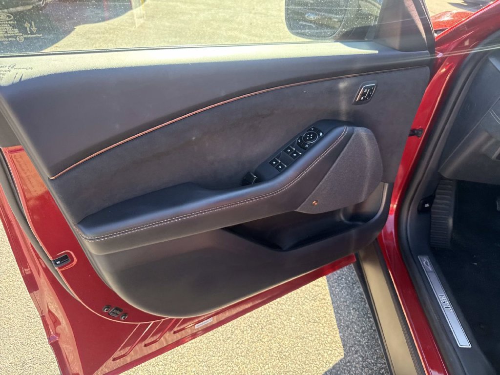 Used 2023 Red Ford GT image 17