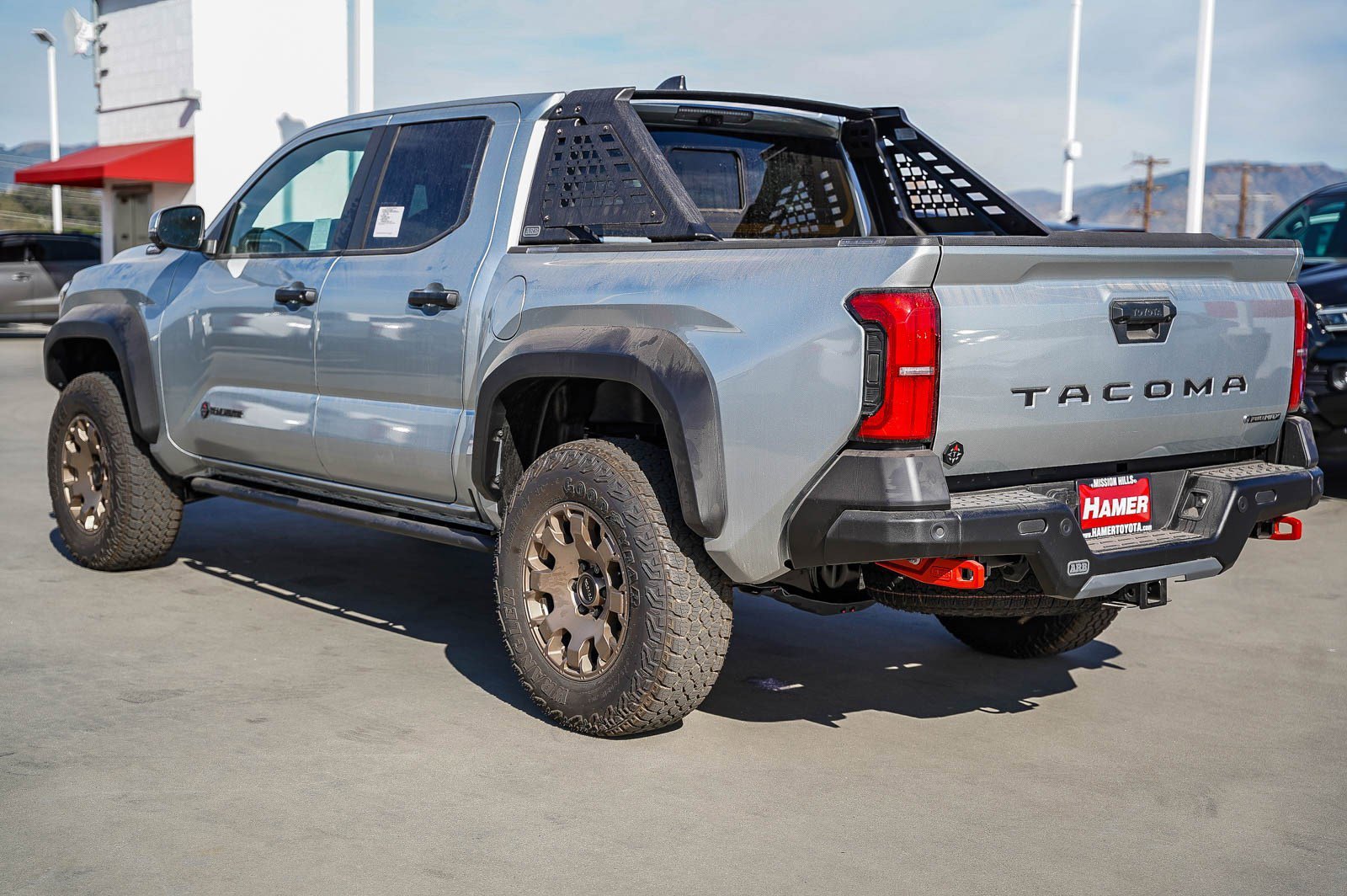 2026 Toyota Tacoma Trailhunter - Photo 6