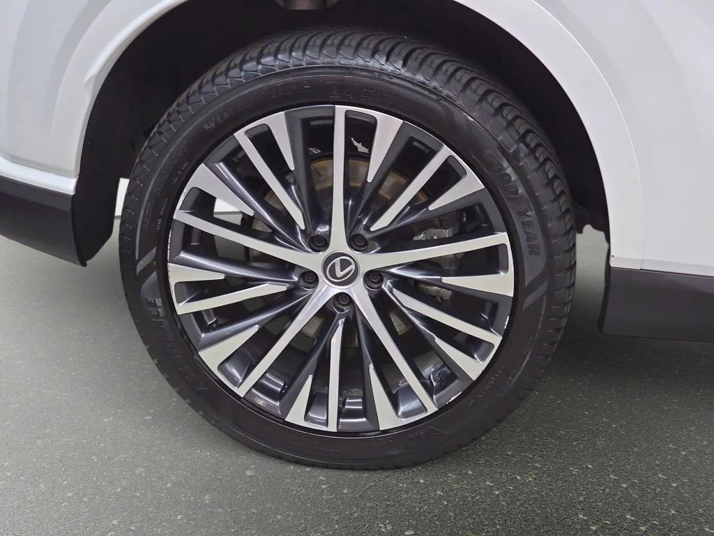 Certified Used 2023 White Lexus 350 Premium Plus image 34