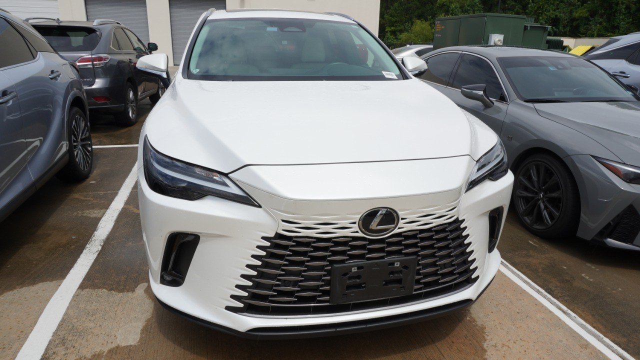 Certified Used 2024 White Lexus RX 350 Premium image 2