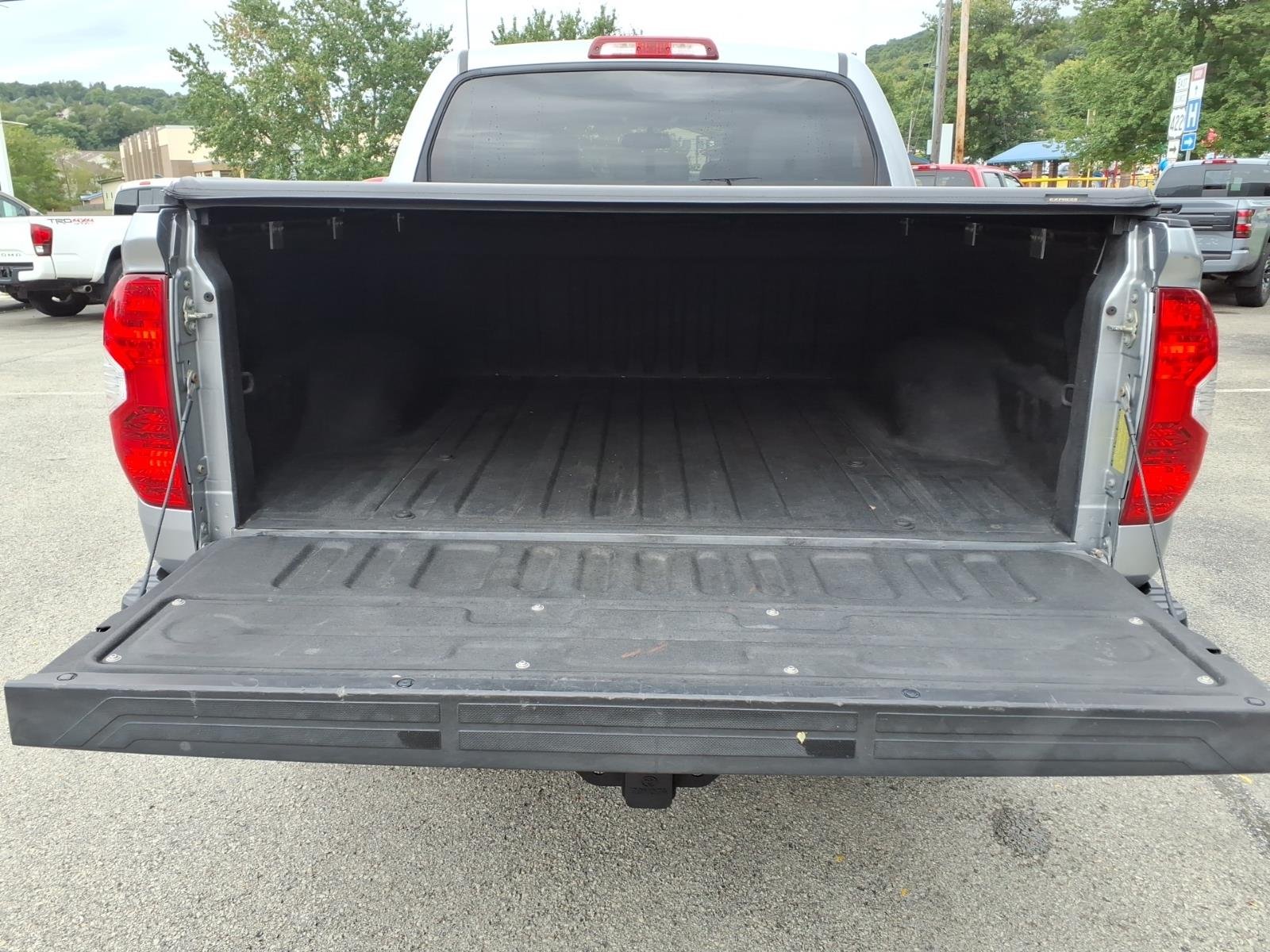 Used 2016 Silver Sky Metallic Toyota LTD image 16