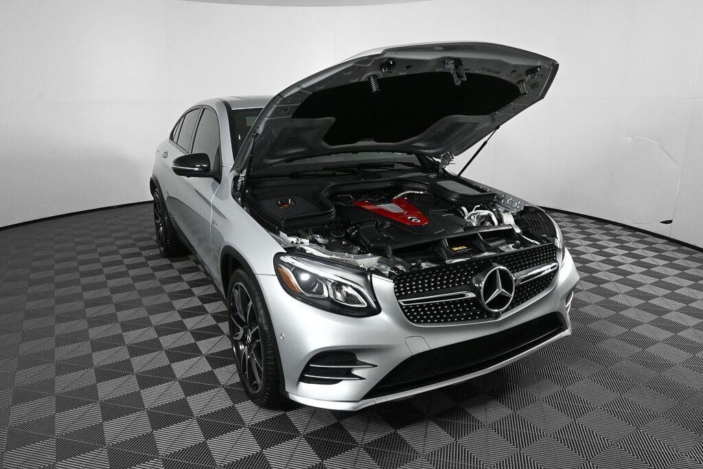 Used 2018 SELENITE GRAY METALLIC MERCEDES-BENZ TRUCK  image 34