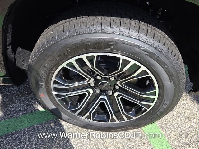 New 2026 Velvet Red Pearl-Coat Exterior Paint Jeep  image 20