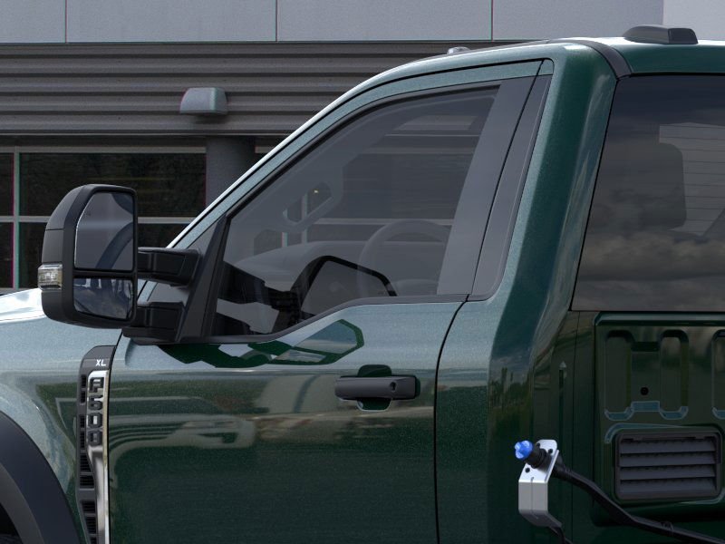 2025 Ford F-600 Super Duty Chassis Cab XL - Photo 20