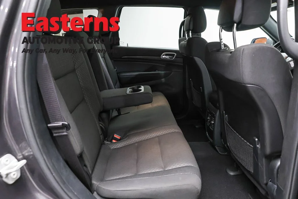Used 2020 Gray Jeep Laredo E image 22