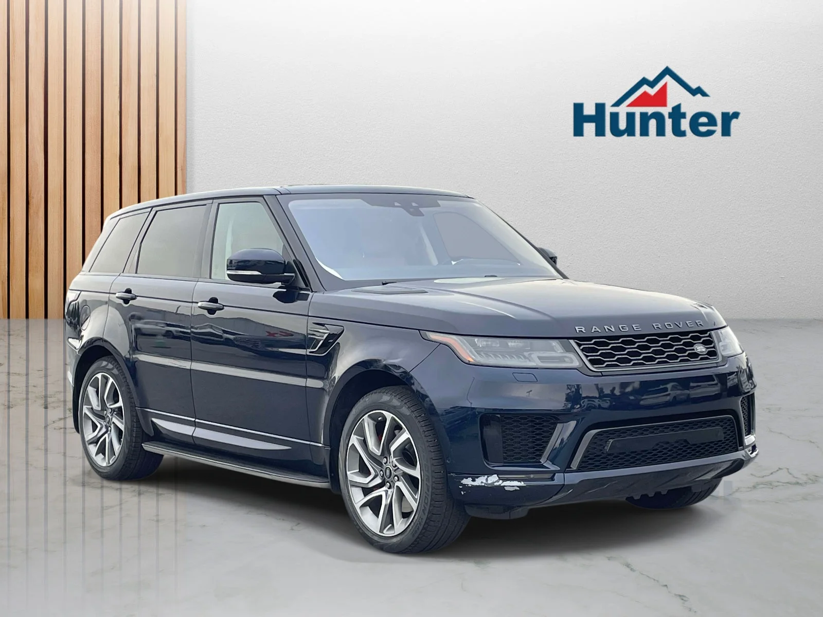 Used 2020 Portofino Blue Metallic Land Rover HSE Dynamic image 1