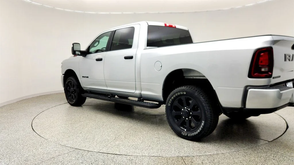 Used 2026 Silver Zynith Ram Big Horn 4x4 Crew Cab 6