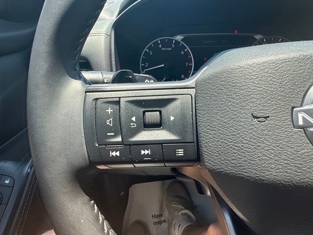 Used 2025 Black Nissan SV image 31