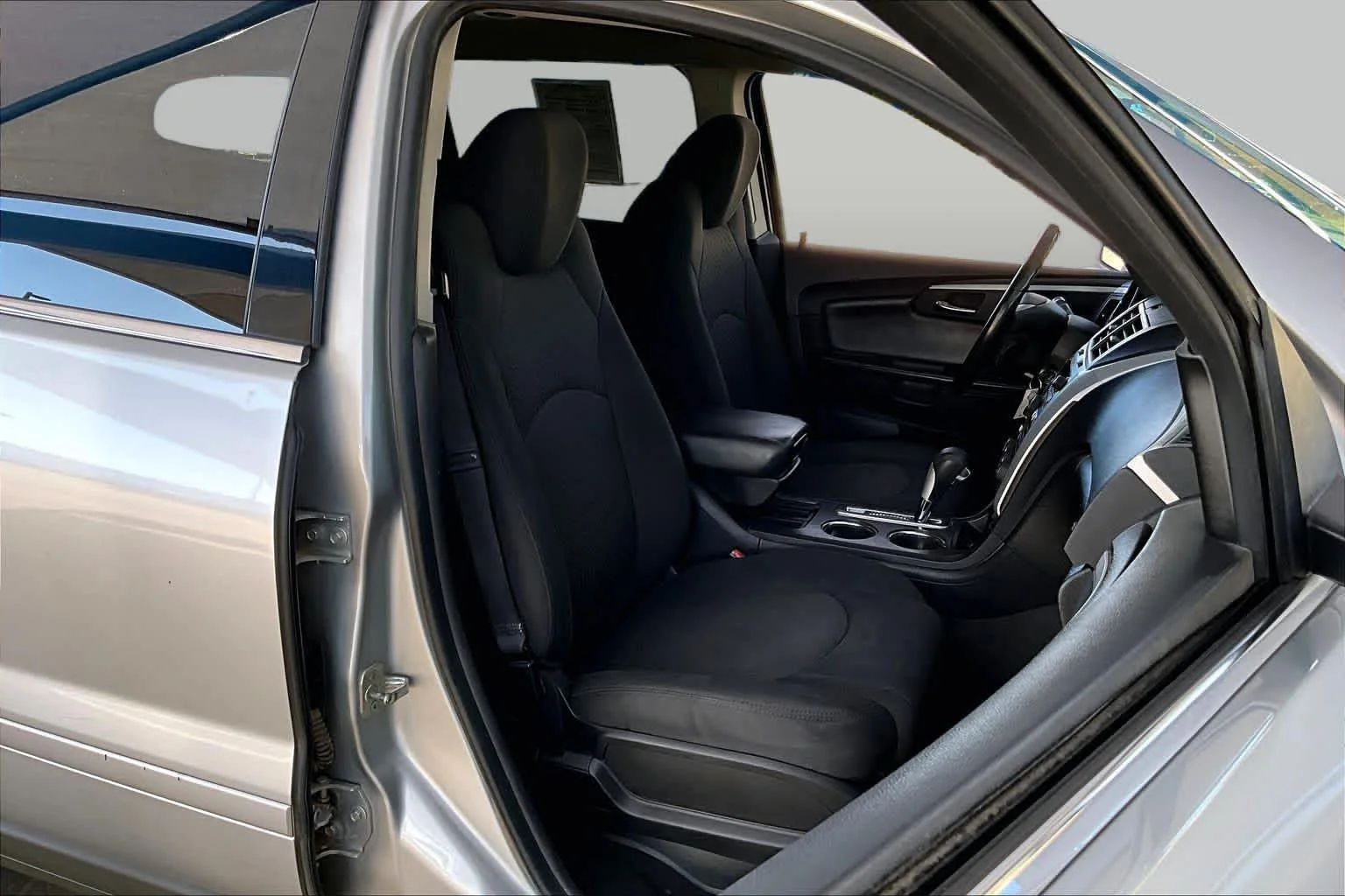 Used 2012 Silver Ice Metallic Chevrolet LT w/1LT image 8