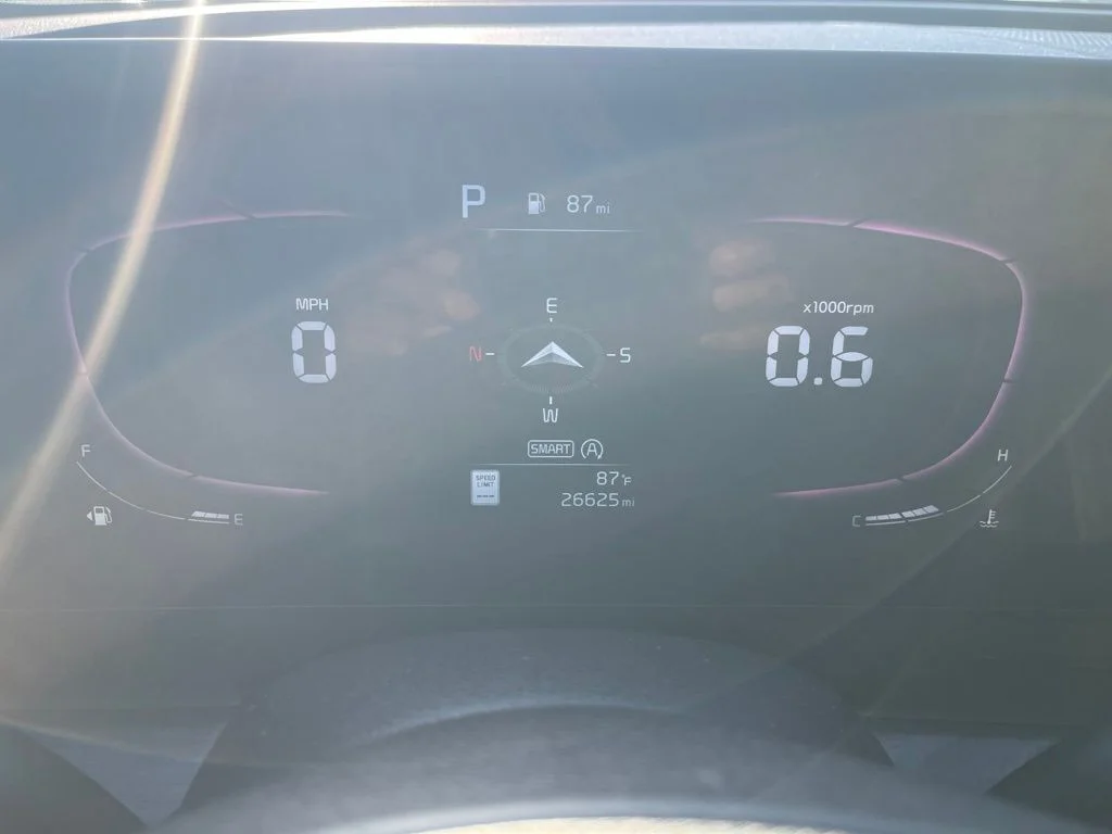 Used 2023 Gray Kia X-Line image 6