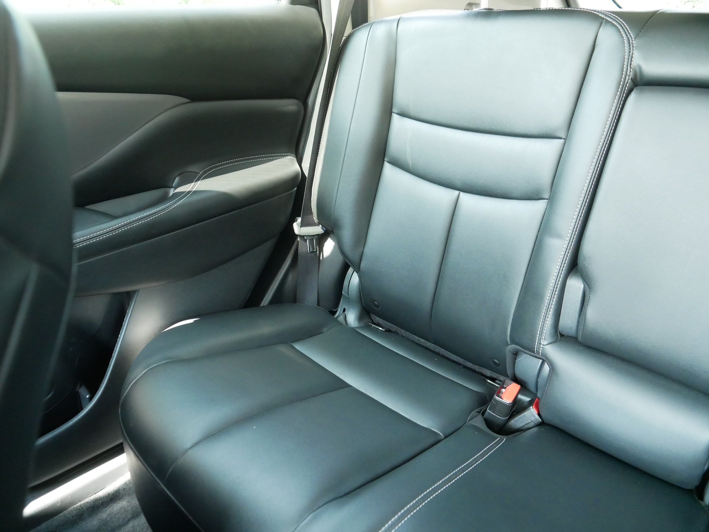 Used 2024 Super Black Nissan SV image 12