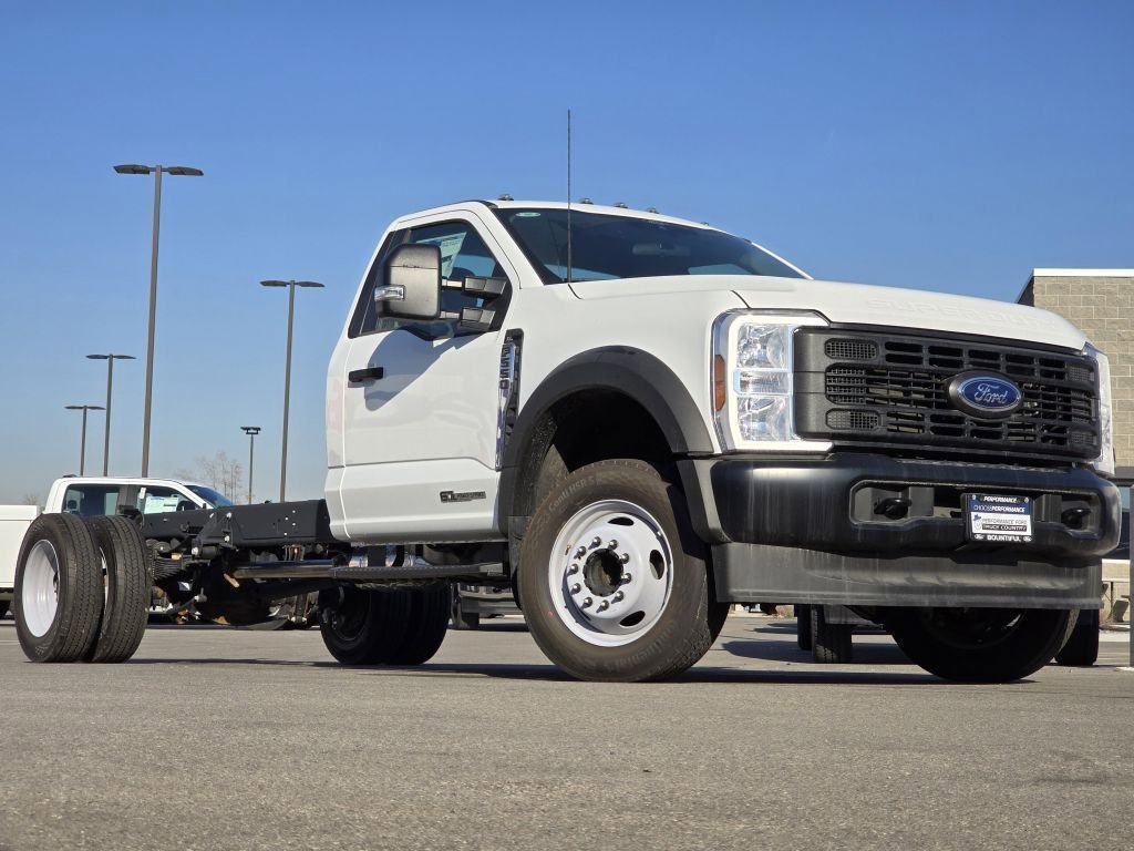 New 2025 Oxford White Ford XL image 2