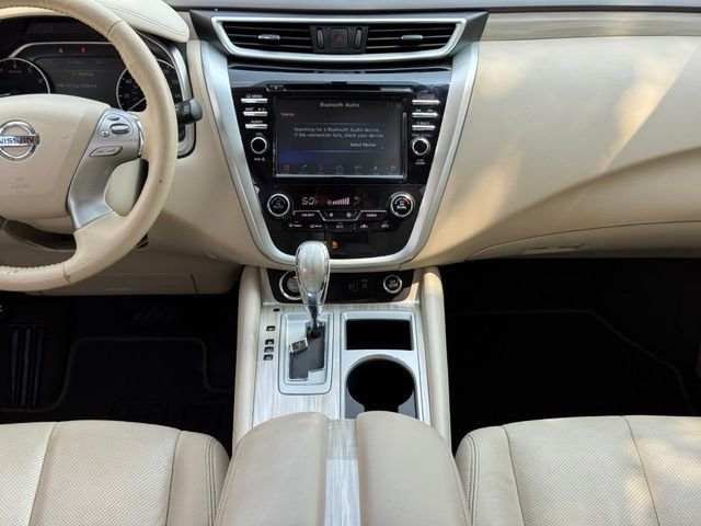 Used 2018 White Nissan SL image 28