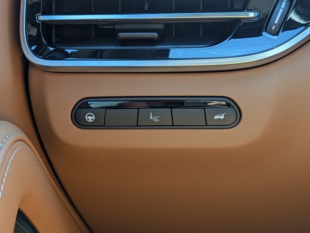New 2026 2T RAD WHT INFINITI Autograph AWD image 26