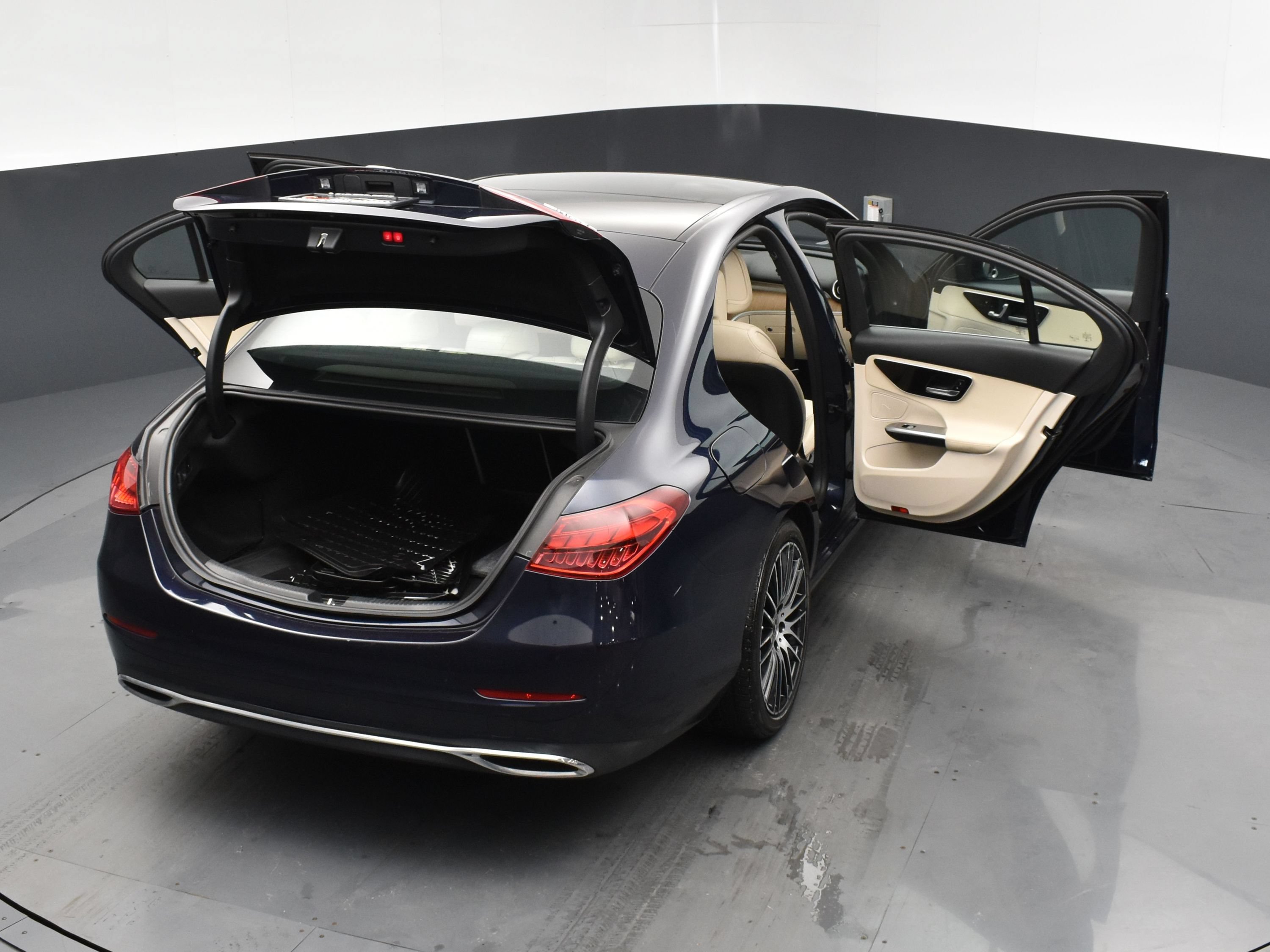 2022 Mercedes-Benz C-Class Sedan C 300 - Photo 26