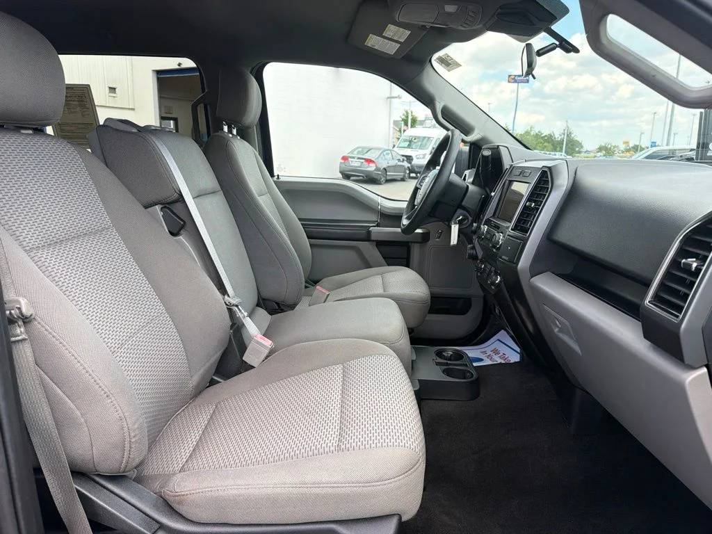 Certified Used 2019 Blue Jeans Metallic Ford XLT image 40