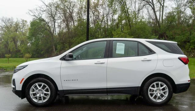 Used 2024 White Chevrolet LS image 9