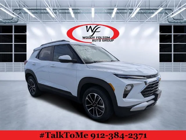 Used 2024 White Chevrolet LT image 1