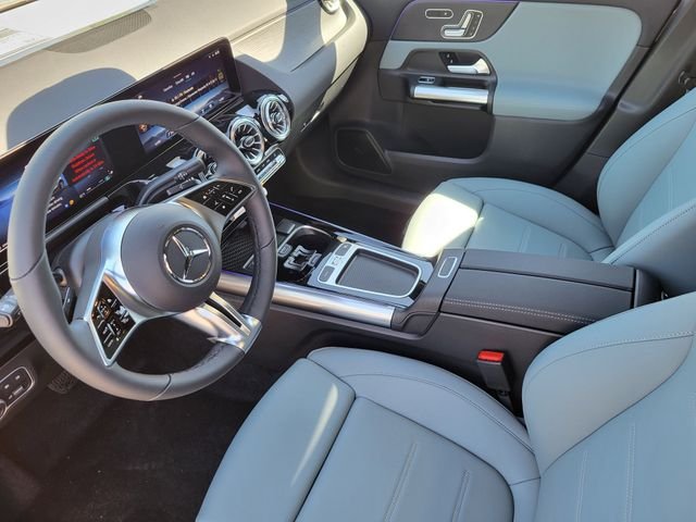 New 2026 Mountain Grey Metallic Mercedes-Benz GLA 250 image 7