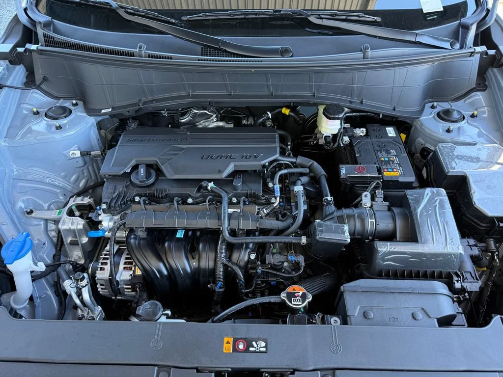 New 2027 Pale Gray Kia X-Line S image 10