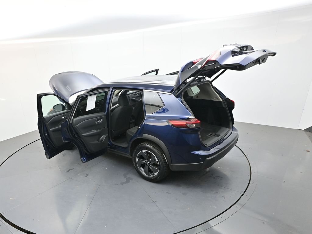 Used 2024 Deep Ocean Blue Nissan SV image 43