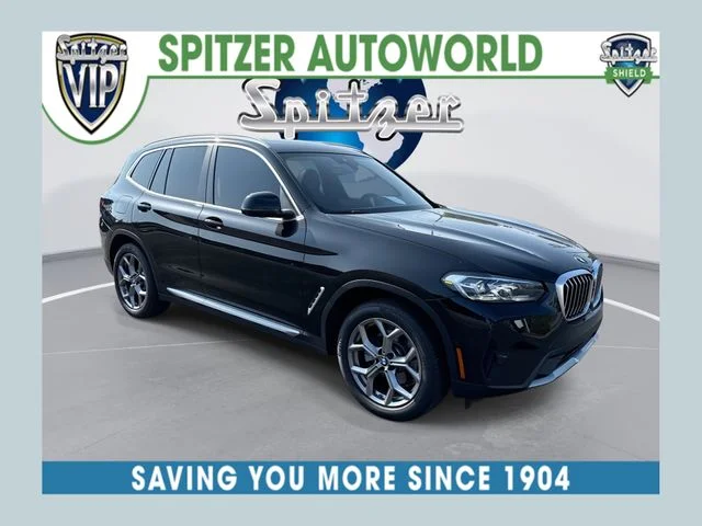 Used 2024 Black Sapphire Metallic BMW sDrive30i image 1