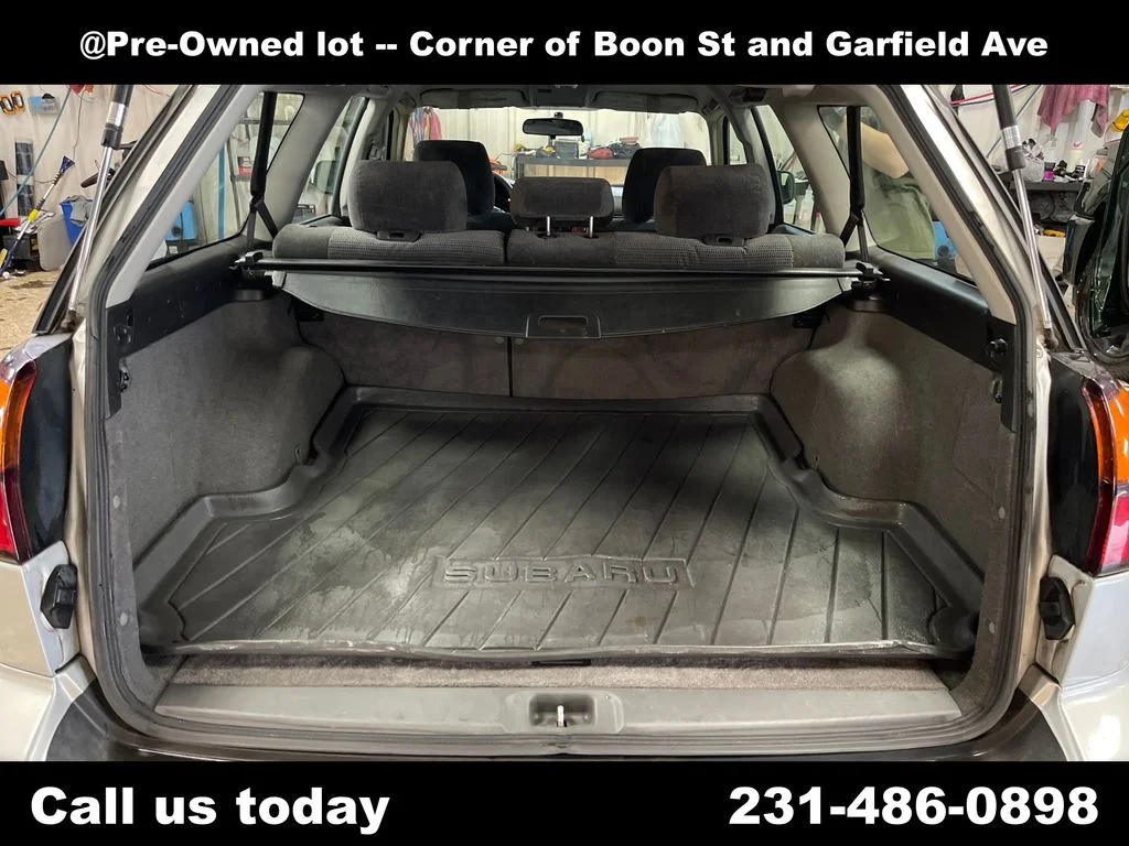 Used 2004 Silver Subaru 2.5 image 21