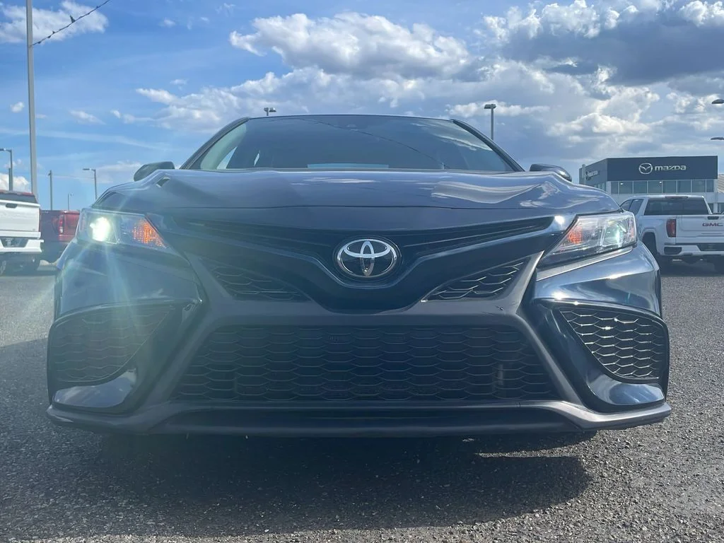 Used 2024 Pre-Dawn Grey Mica Toyota SE image 24