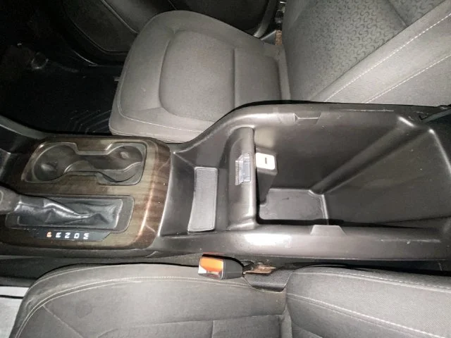 Used 2016 Silver GMC SLE1 image 20