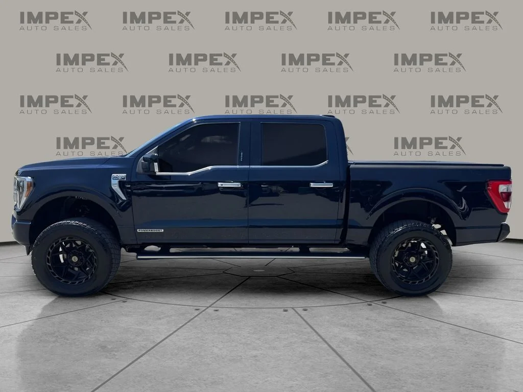 Used 2022 Blue Ford Limited image 2