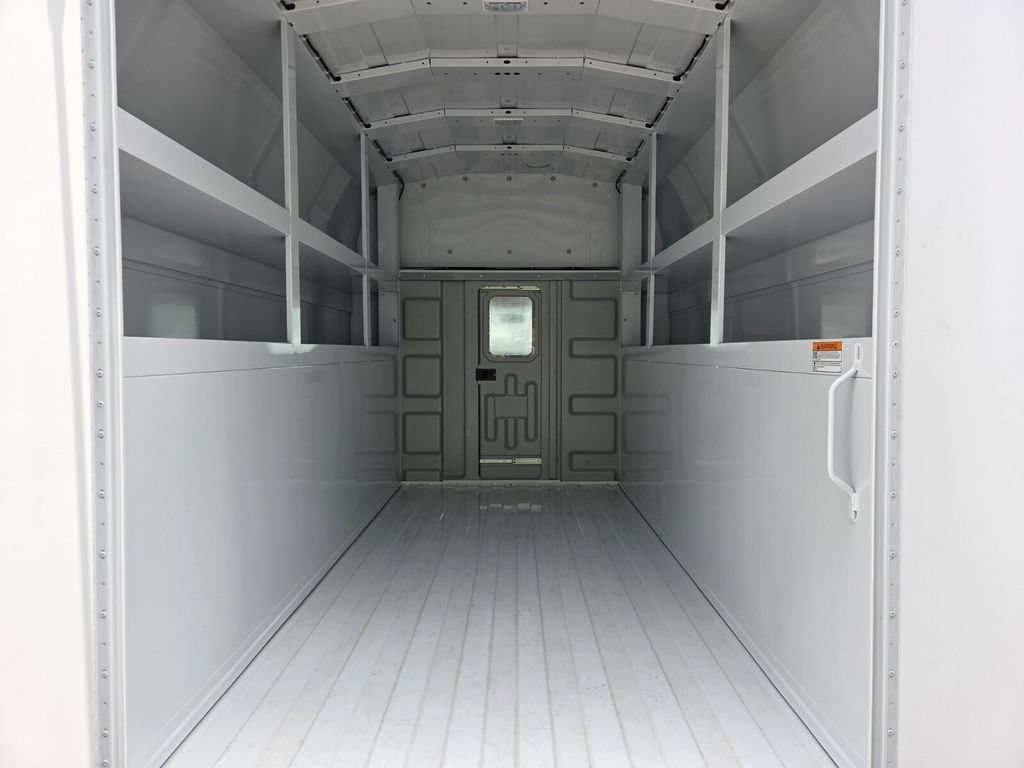 New 2026 Summit White Chevrolet 1WT image 14