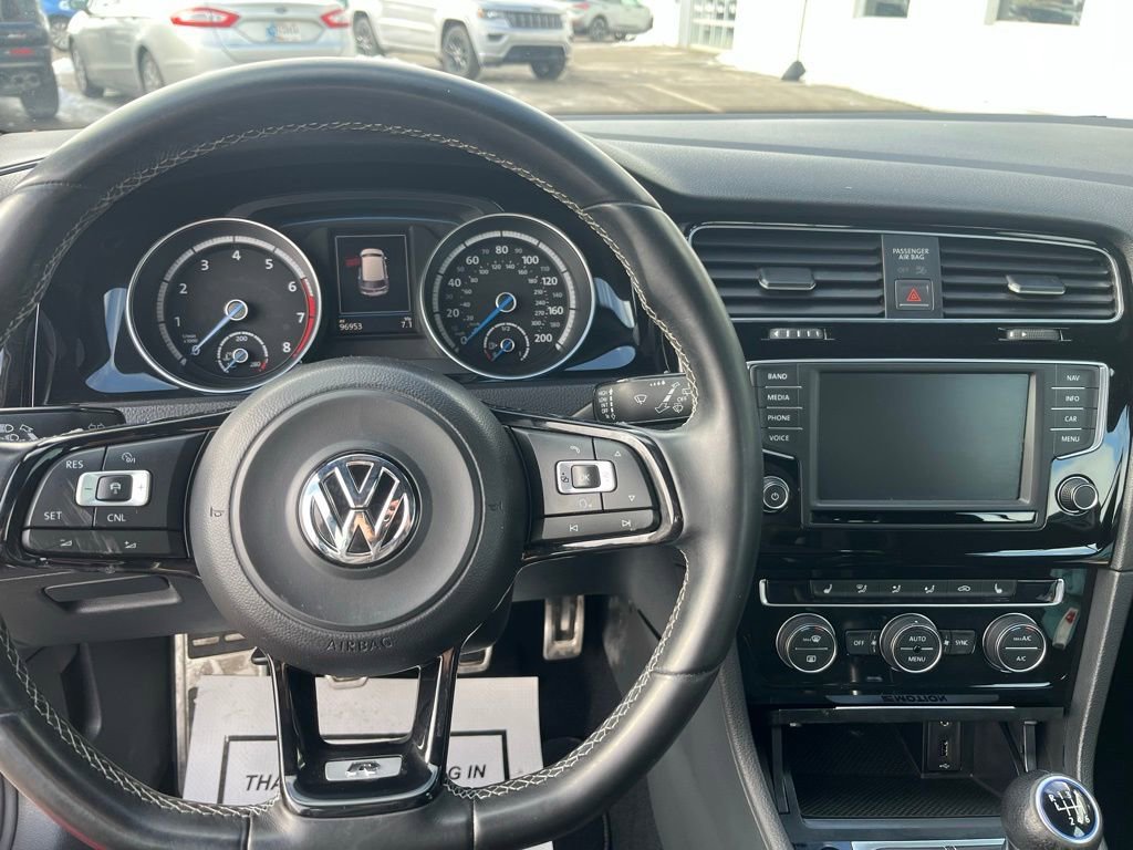 2017 Volkswagen Golf R R - Photo 33