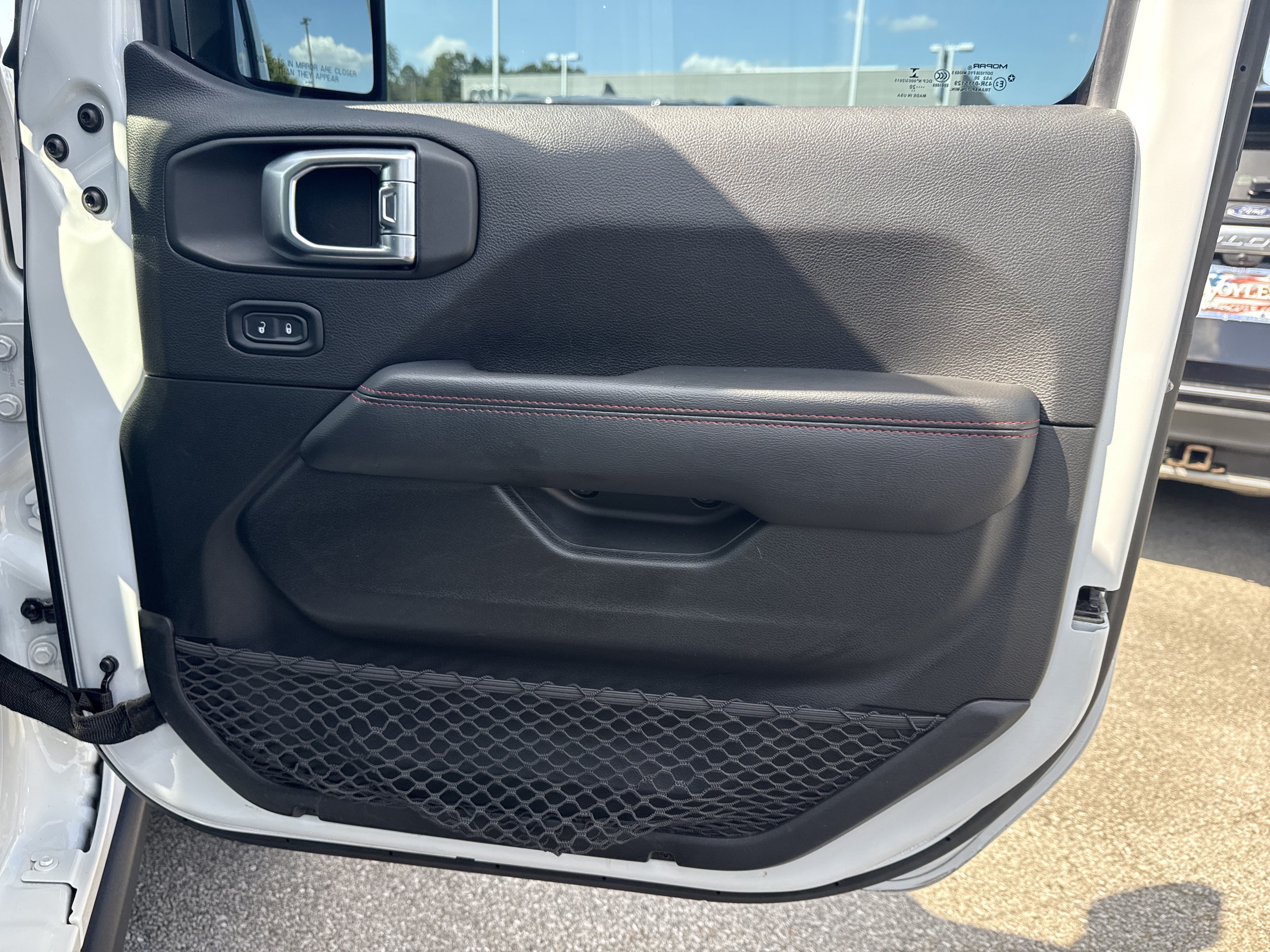 Used 2020 Bright White Clearcoat Jeep Rubicon image 12