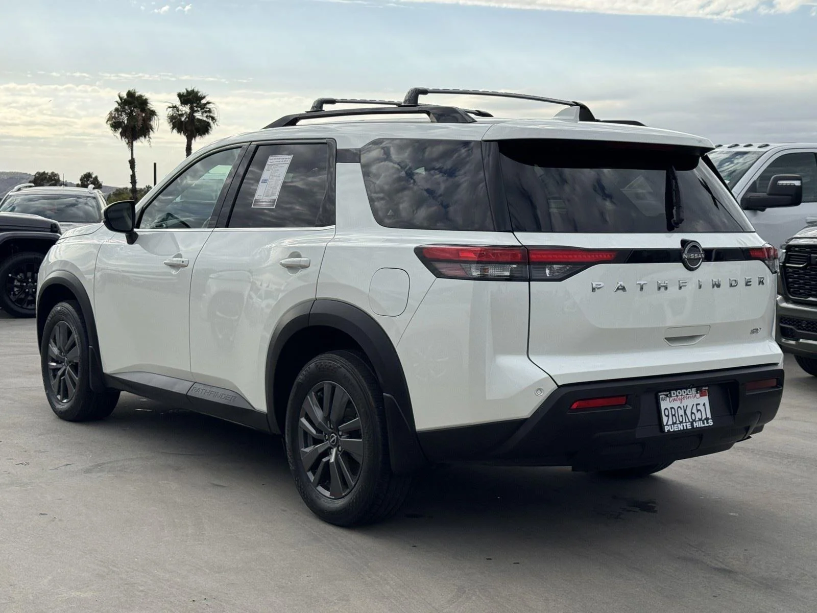 Used 2022 Pearl White Tricoat Nissan SV image 4