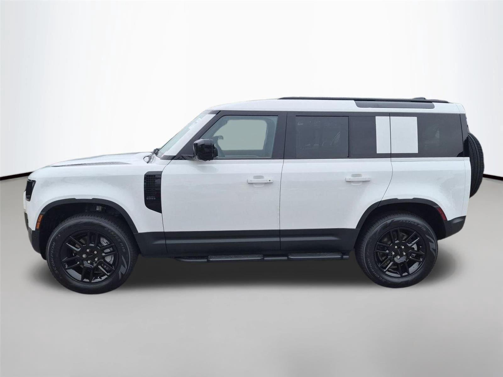 New 2026 Fuji White Land Rover S image 2