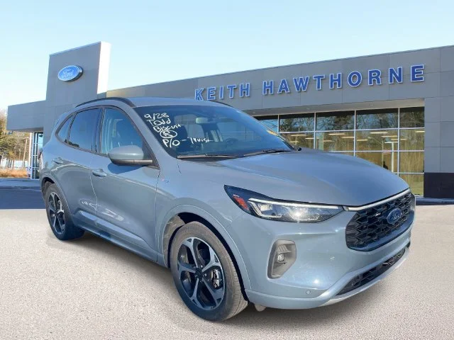 2025 Ford Escape Hybrid