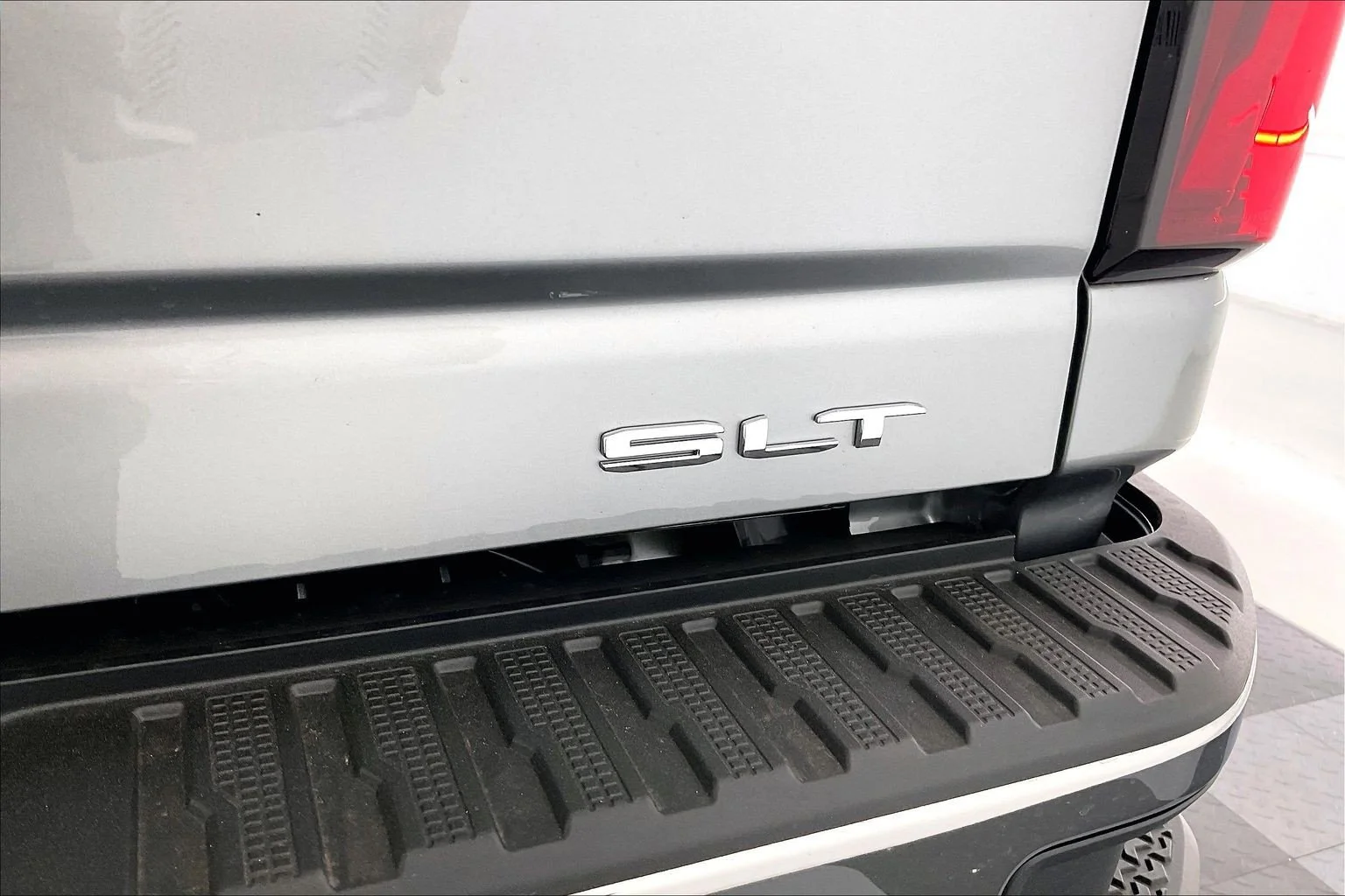 New 2026 Sterling Metallic GMC SLT image 17